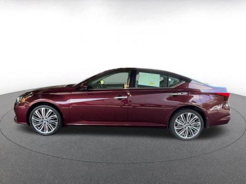 2024 Nissan Altima 2.5 SL