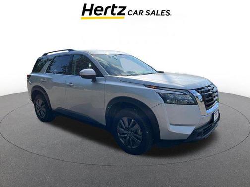 Brilliant Silver Metallic 2025 Nissan Pathfinder SV FWD
