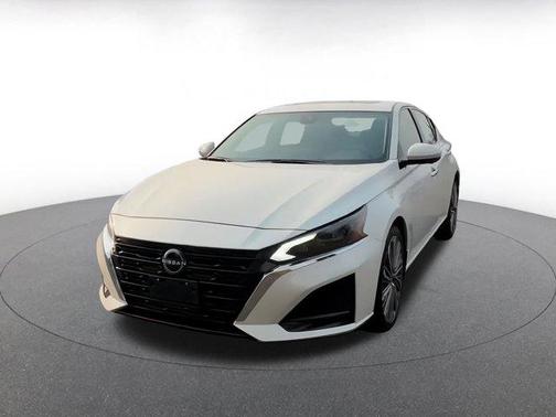 2024 Nissan Altima 2.5 SL