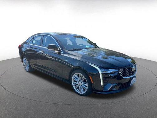 2023 Cadillac CT4 Premium Luxury