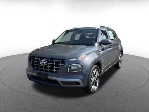 2023 Hyundai VENUE SEL
