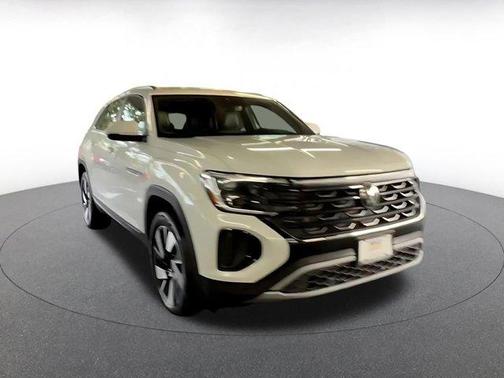 2025 Volkswagen Atlas Cross Sport 2.0T SE w/Technology 4MOTION