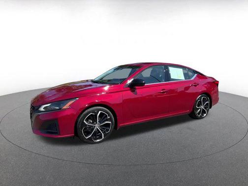 2024 Nissan Altima SR FWD