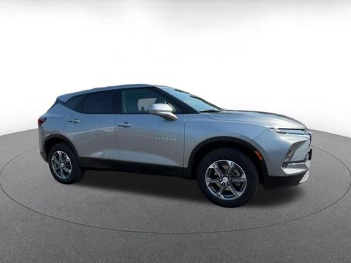 Sterling Gray Metallic 2026 Chevrolet Blazer 2LT