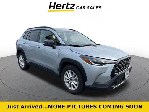 2025 Toyota Corolla Cross LE