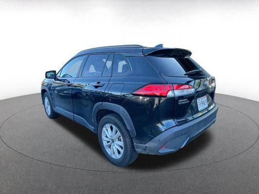 2025 Toyota Corolla Cross LE