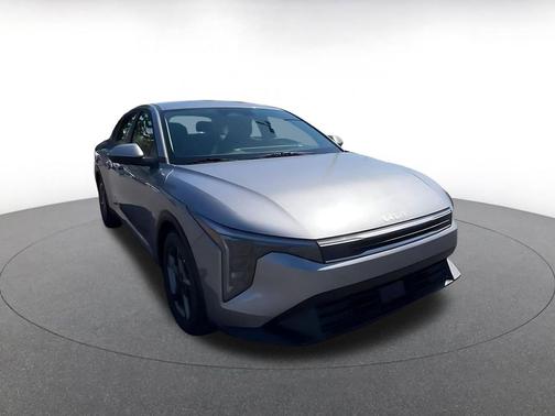 Steel Gray 2025 Kia K4 LXS