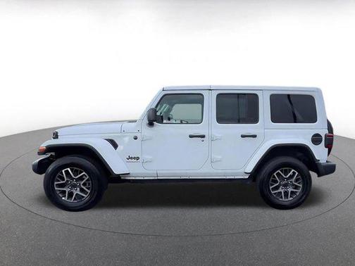 Bright White Clearcoat 2025 Jeep Wrangler 4-Door Sahara 4x4