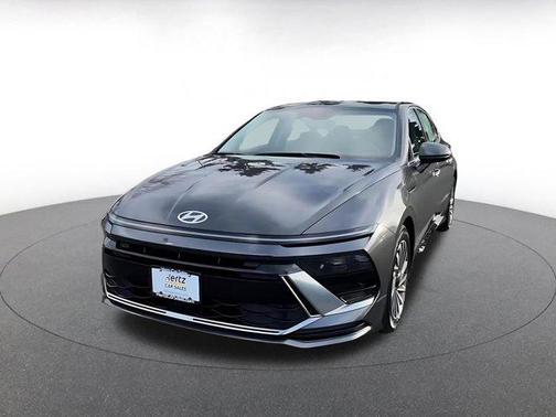 2025 Hyundai SONATA Hybrid SE