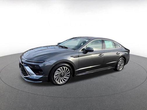 2025 Hyundai SONATA Hybrid SE