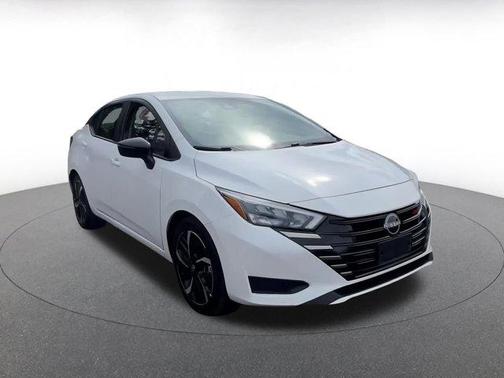 2024 Nissan Versa 1.6 S