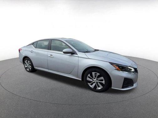 2023 Nissan Altima S FWD