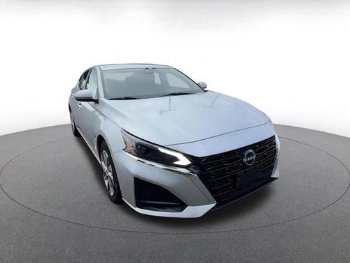 2023 Nissan Altima S FWD