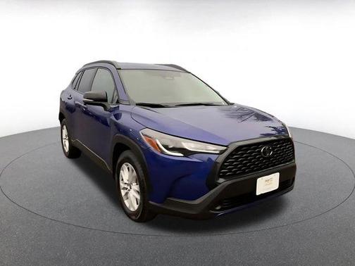 2025 Toyota Corolla Cross LE