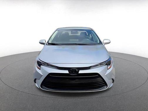 Classic Silver Metallic 2025 Toyota Corolla LE