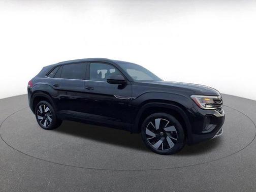 2025 Volkswagen Atlas Cross Sport 2.0T SE w/Technology 4MOTION