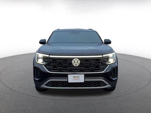 2025 Volkswagen Atlas Cross Sport 2.0T SE w/Technology 4MOTION