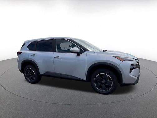Brilliant Silver Metallic 2025 Nissan Rogue SV