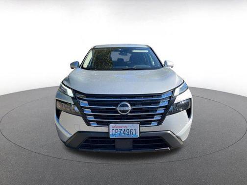 Brilliant Silver Metallic 2025 Nissan Rogue SV