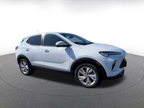 Summit White 2025 Buick Encore GX Preferred