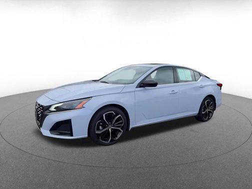 2024 Nissan Altima SR Intelligent AWD