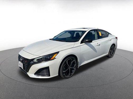 2024 Nissan Altima SR FWD
