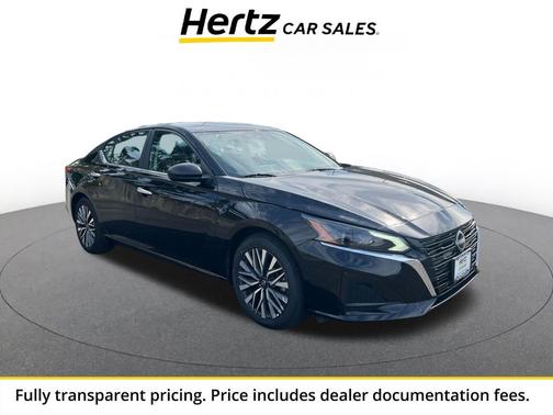 Super Black 2025 Nissan Altima SV FWD