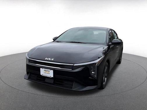 Aurora Black Pearl 2025 Kia K4 LXS