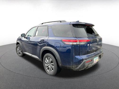 2025 Nissan Pathfinder SV 4WD