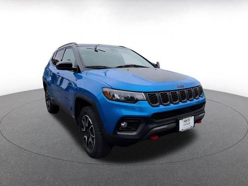 Hydro Blue Pearlcoat 2025 Jeep Compass Trailhawk