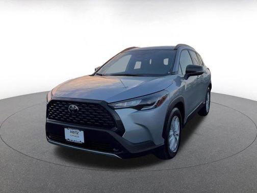 2025 Toyota Corolla Cross LE