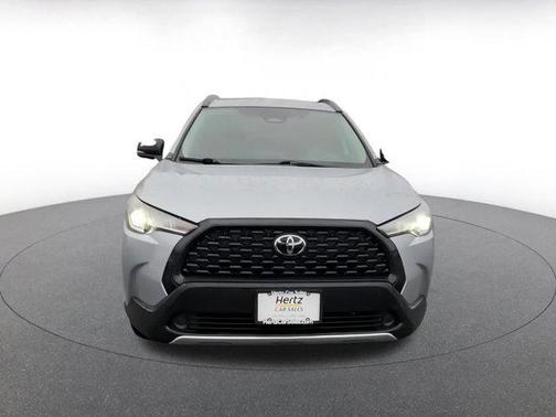 2025 Toyota Corolla Cross LE