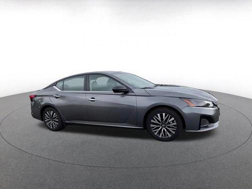 Gun Metallic 2025 Nissan Altima SV FWD