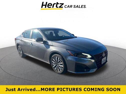 Gun Metallic 2025 Nissan Altima SV FWD
