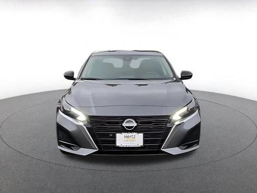 Gun Metallic 2025 Nissan Altima SV FWD