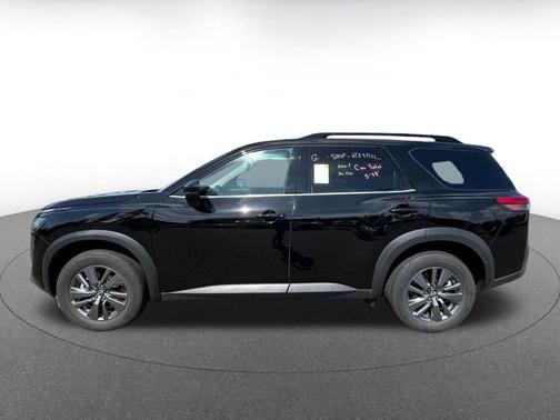 Super Black 2025 Nissan Pathfinder SV FWD