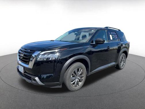 Super Black 2025 Nissan Pathfinder SV FWD