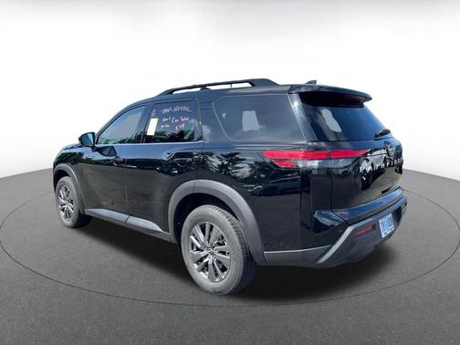 Super Black 2025 Nissan Pathfinder SV FWD