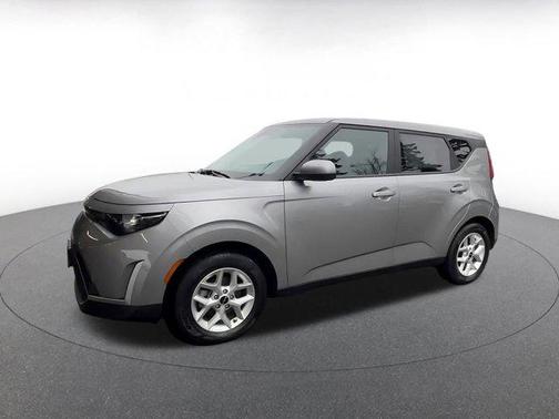 Steel Gray 2025 Kia Soul LX