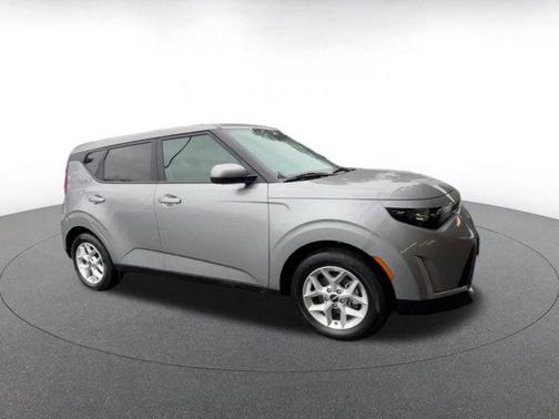 Steel Gray 2025 Kia Soul LX