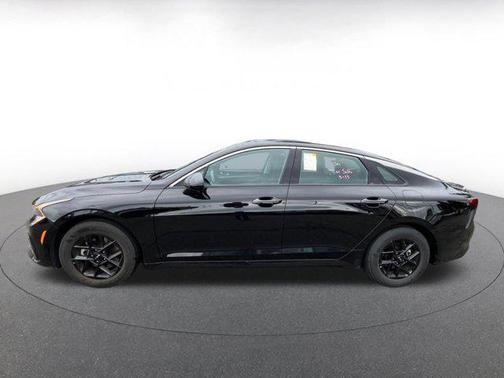 Aurora Black Pearl 2025 Kia K5 LXS