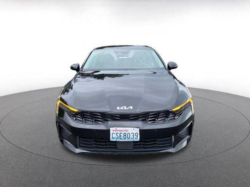 Aurora Black Pearl 2025 Kia K5 LXS