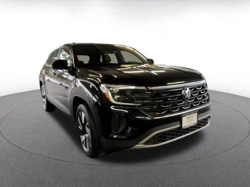 2025 Volkswagen Atlas Cross Sport 2.0T SE w/Technology 4MOTION