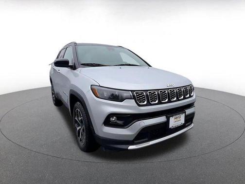 Silver Zynith Metallic Clearcoat 2025 Jeep Compass Limited