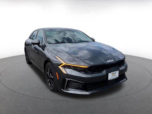 Interstellar Gray 2025 Kia K5 LXS