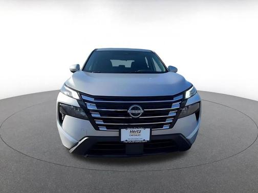 Brilliant Silver Metallic 2025 Nissan Rogue SV