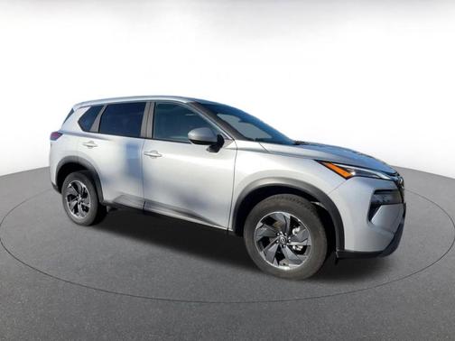 Brilliant Silver Metallic 2025 Nissan Rogue SV