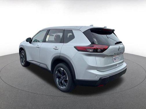 Brilliant Silver Metallic 2025 Nissan Rogue SV