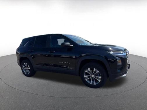 Mosaic Black Metallic 2025 Chevrolet Equinox 1LT