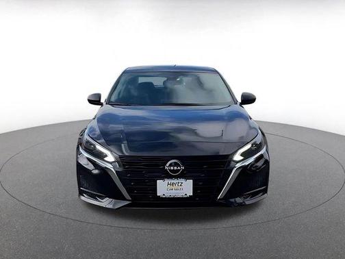 Super Black 2025 Nissan Altima SV FWD